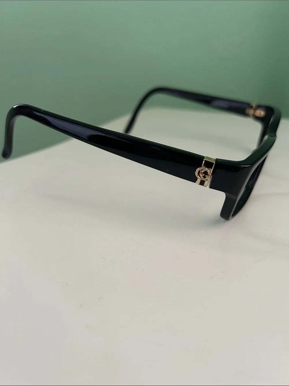 Gucci classic rectangular